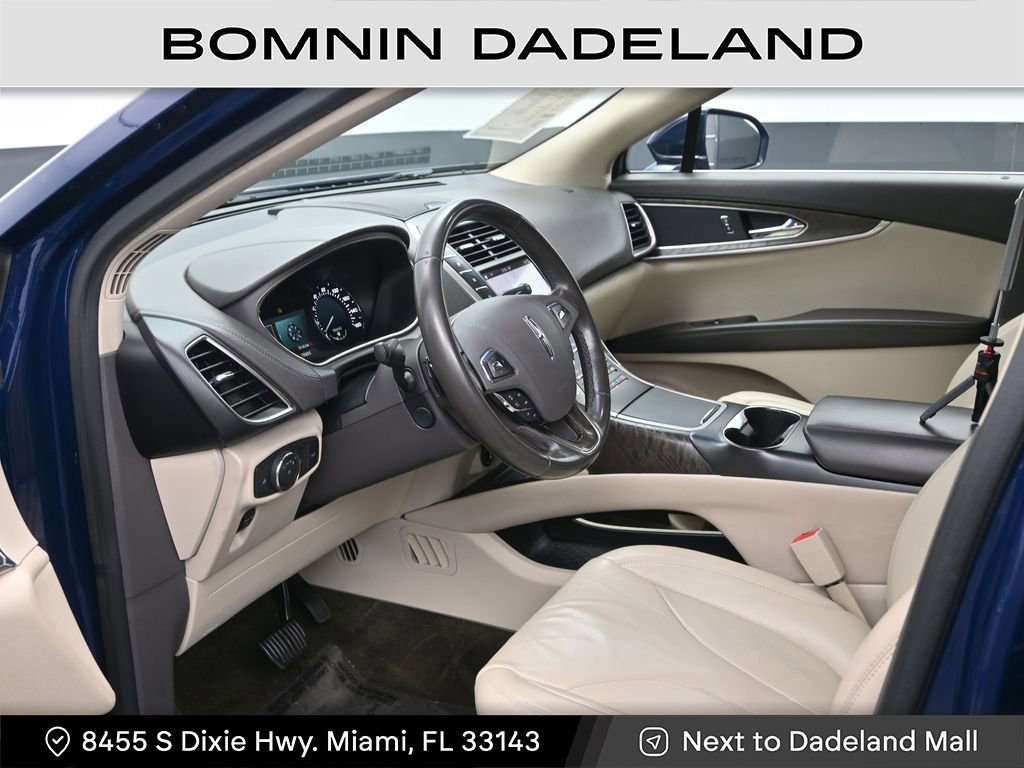 Used 2018 Lincoln MKX Reserve image 15