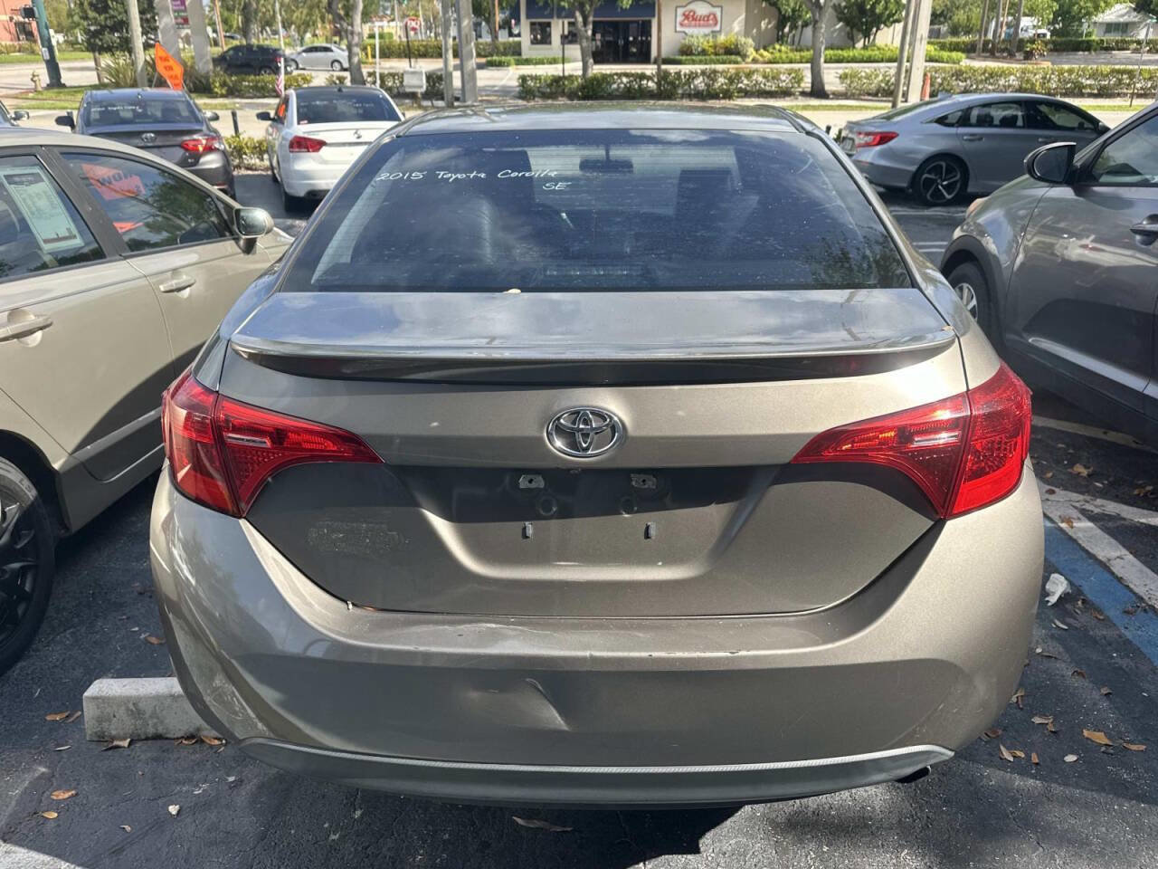 Used 2017 Toyota Corolla SE image 4