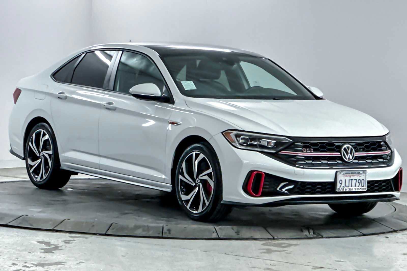 Used 2022 Volkswagen Jetta GLI Autobahn image 9