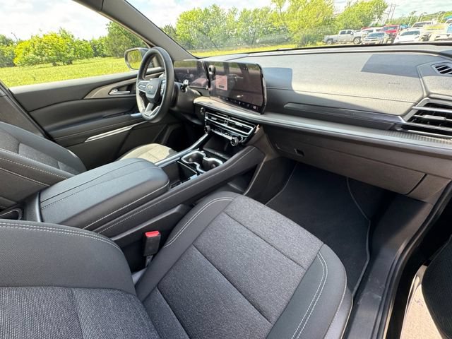 Used 2026 Chevrolet Traverse LT w/ Driver Confidence Package FWD image 30