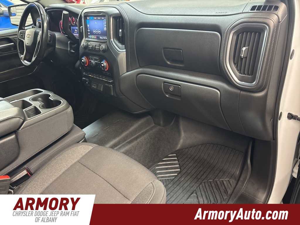 Used 2020 Chevrolet Silverado 1500 LT w/ All-Star Edition image 34