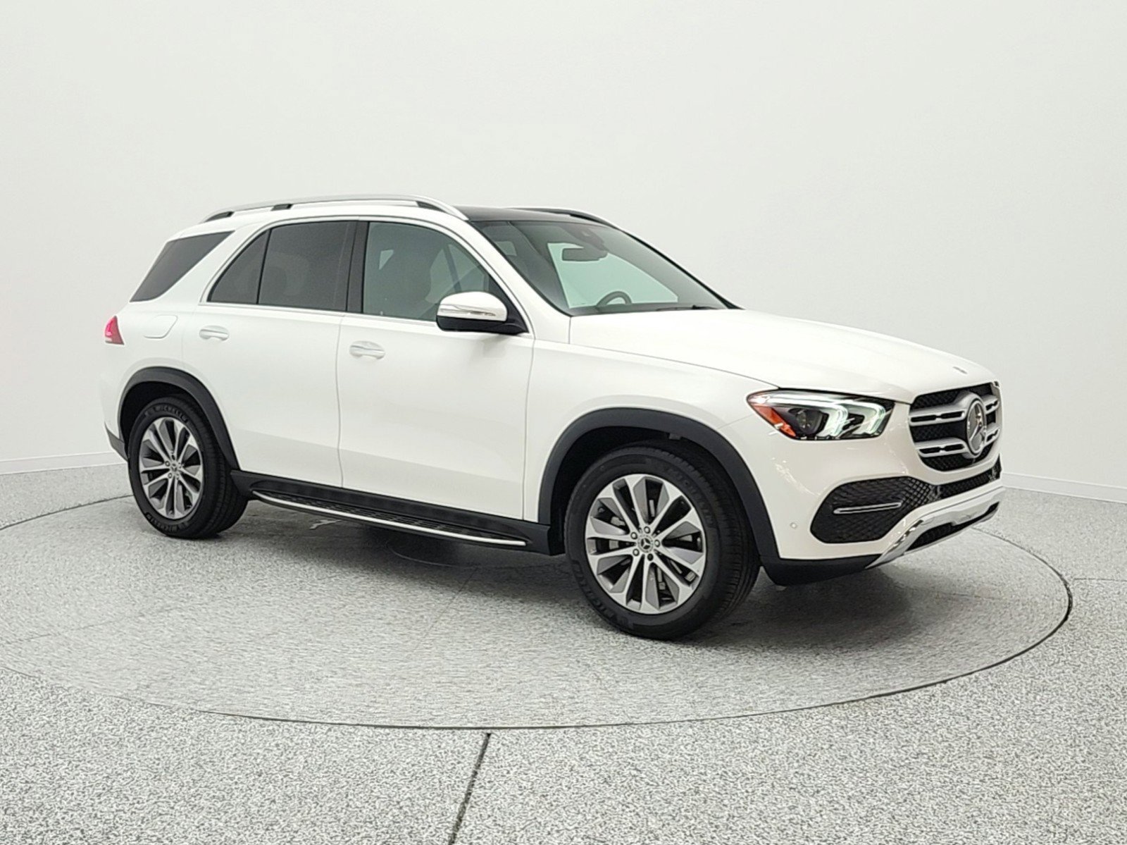Used 2022 Mercedes-Benz GLE 350 image 3