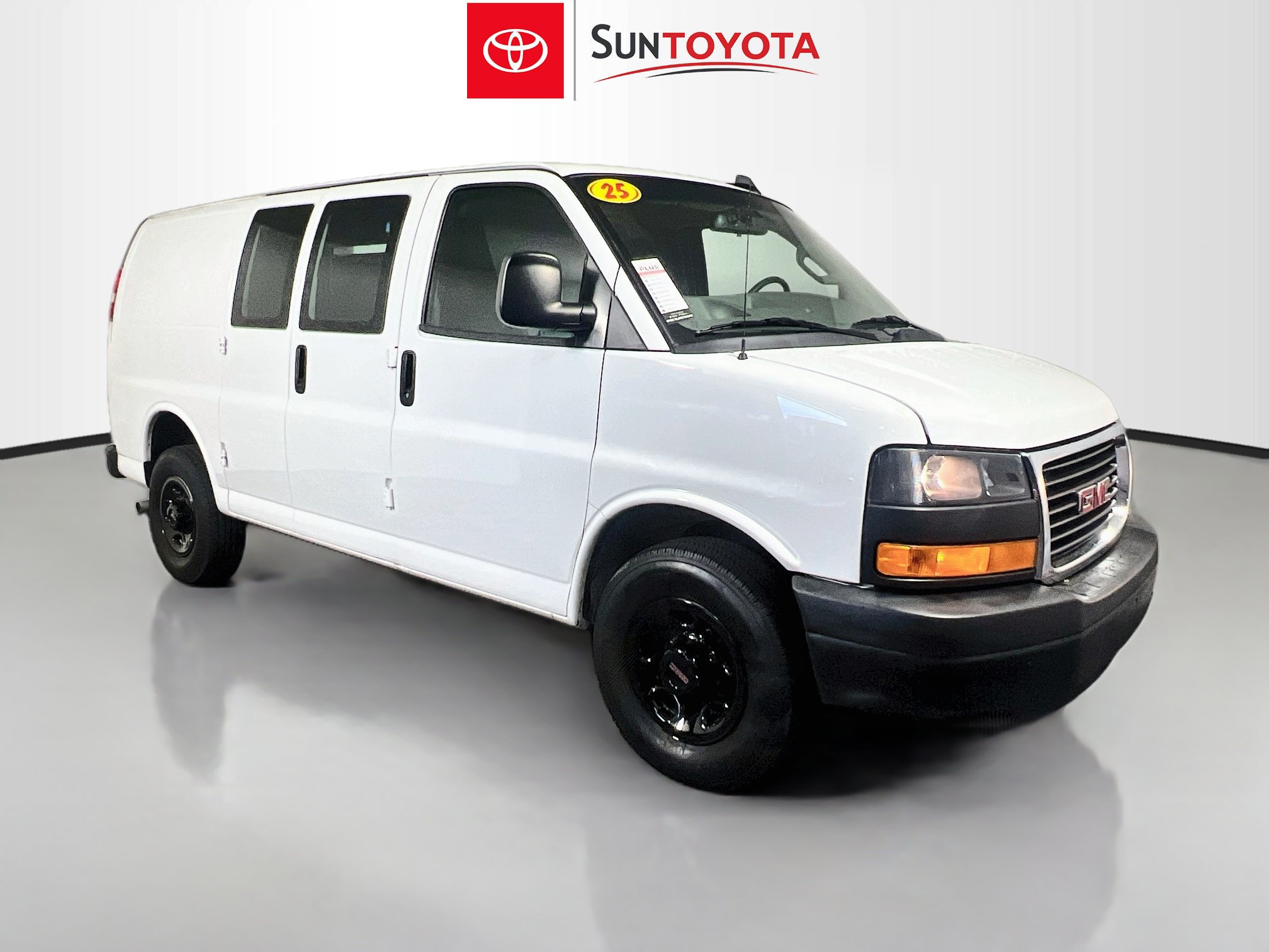 Used 2025 GMC Savana 2500 w/ Driver Convenience Package RWD image 1
