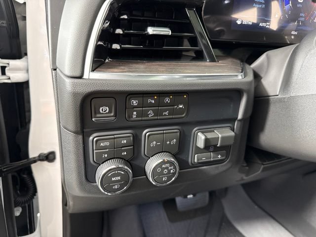 New 2026 Chevrolet Tahoe Z71 w/ Z71 Off-Road Package AWD/4WD image 17