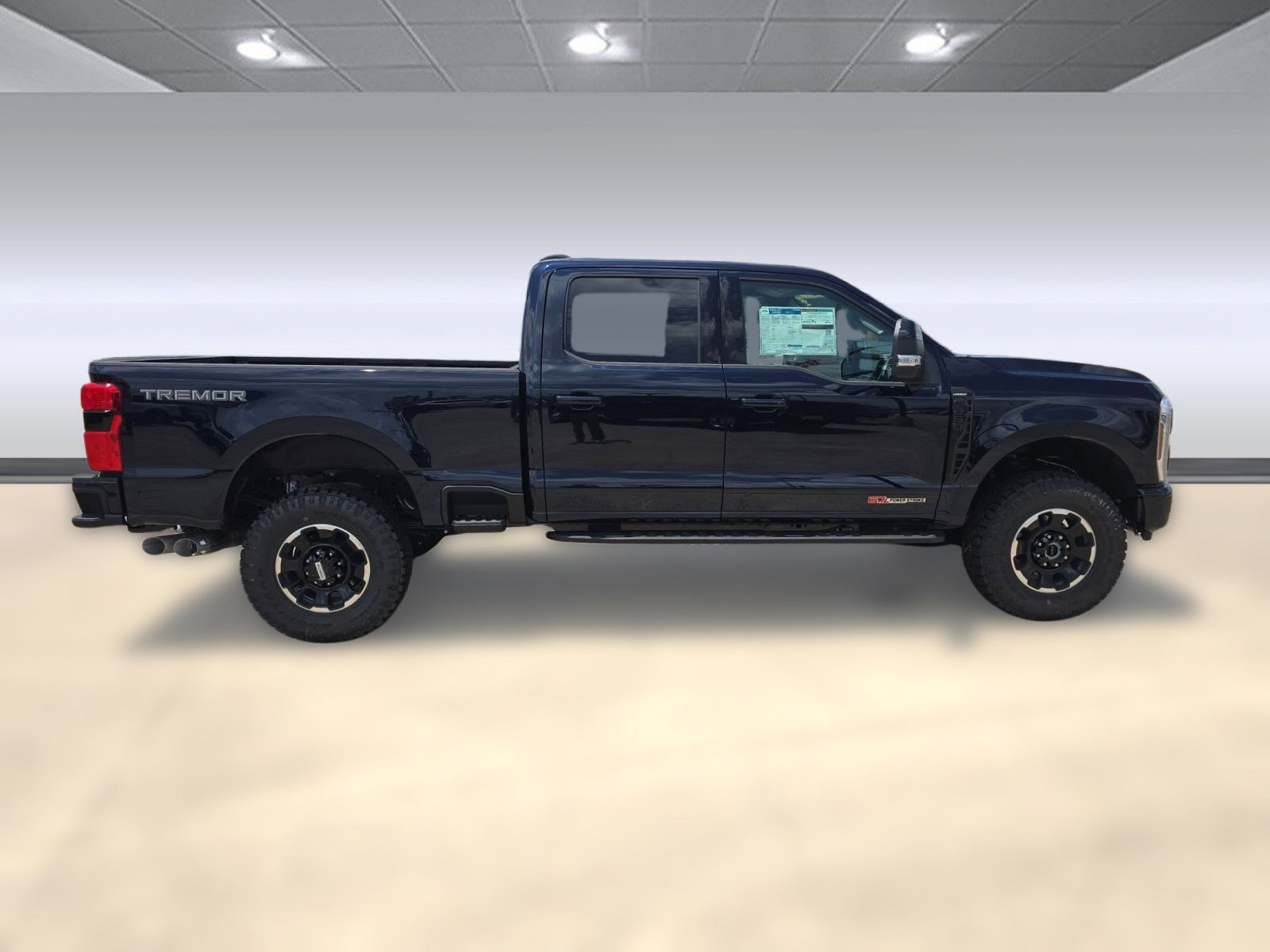 New 2025 Ford F250 Lariat w/ Tremor Off-Road Package image 7