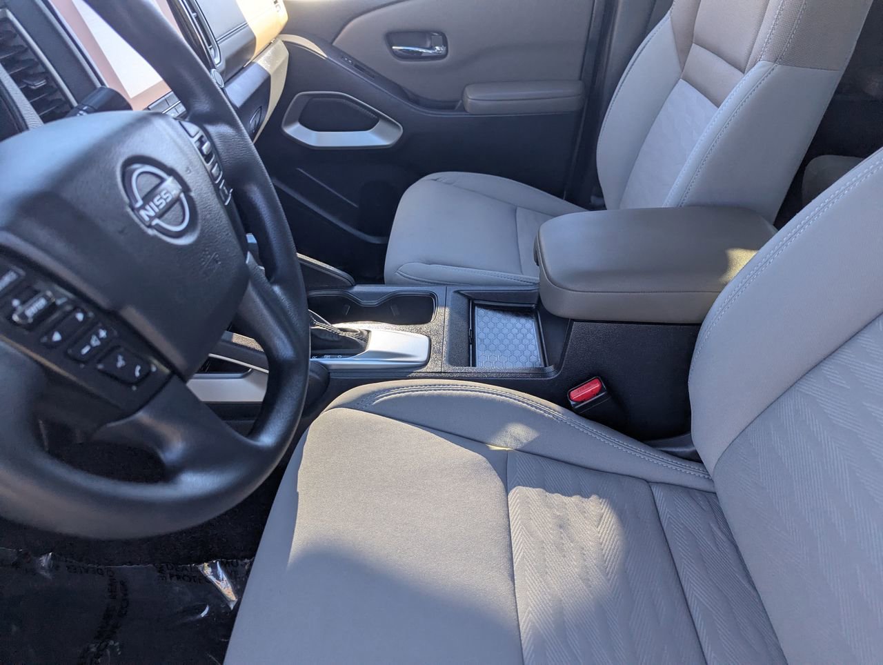 Certified 2022 Nissan Frontier SV w/ Technology Package image 20