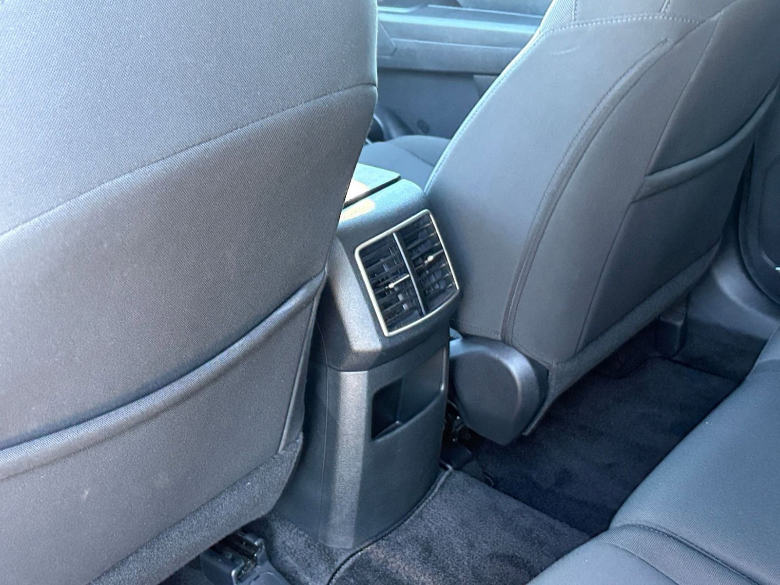 Used 2025 Kia Sportage LX image 22