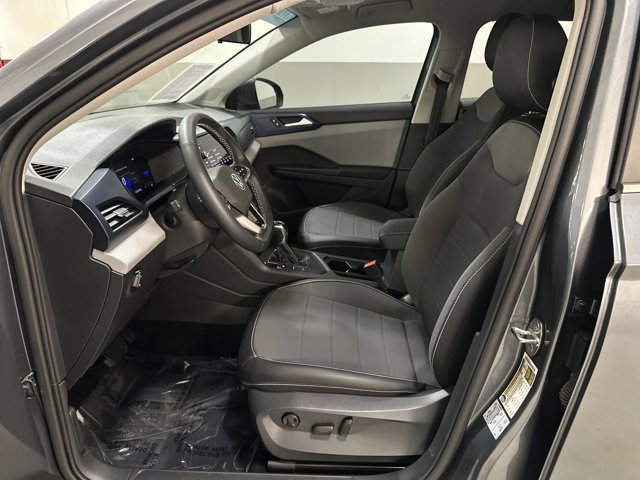 Certified 2022 Volkswagen Taos SE image 15