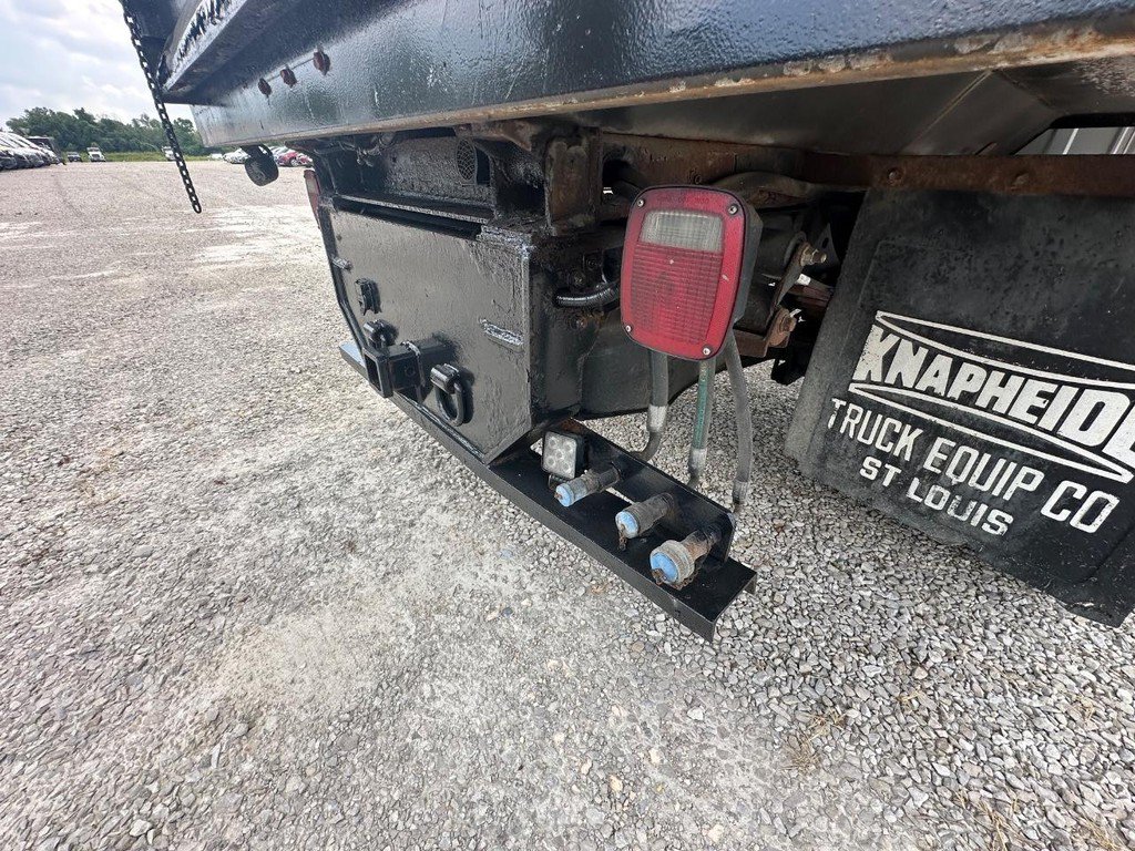 Used 2012 Ford F550 4x4 Regular Cab Super Duty w/ Payload Upgrade Pkg image 14
