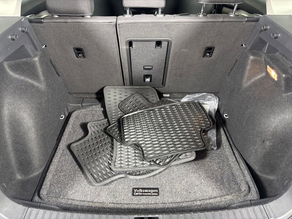 Used 2022 Volkswagen Taos S w/ IQ Drive S Package image 25