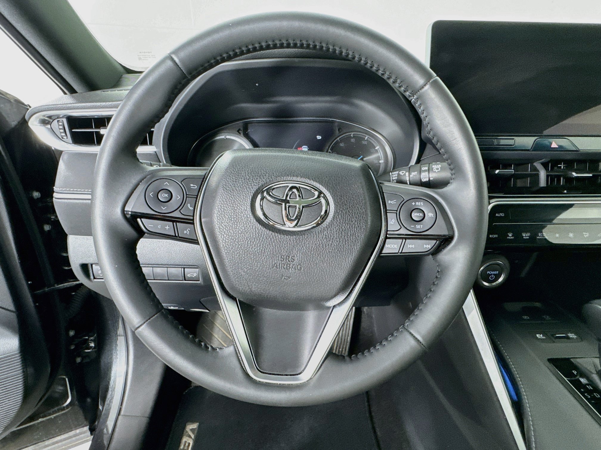 Certified 2024 Toyota Venza Nightshade AWD/4WD image 11