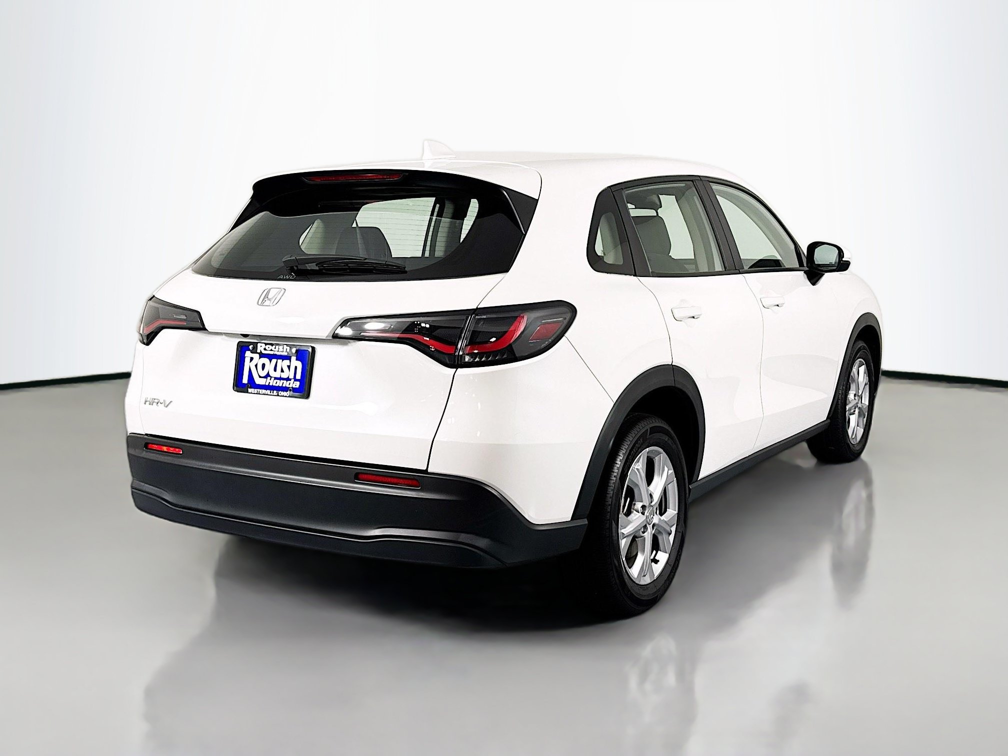 Certified 2023 Honda HR-V LX image 5