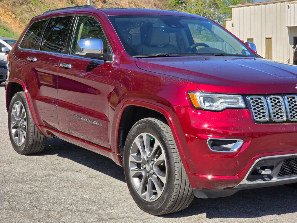 Used 2018 Jeep Grand Cherokee Overland image 49