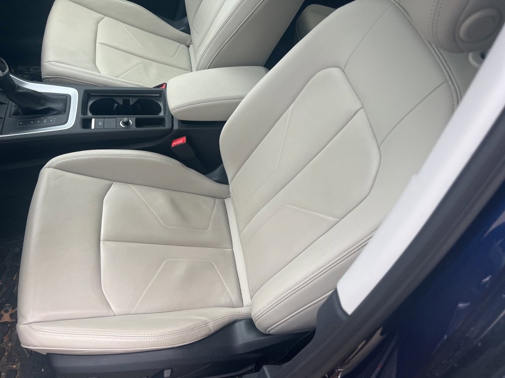 Used 2023 Audi Q3 2.0T Premium Plus image 47