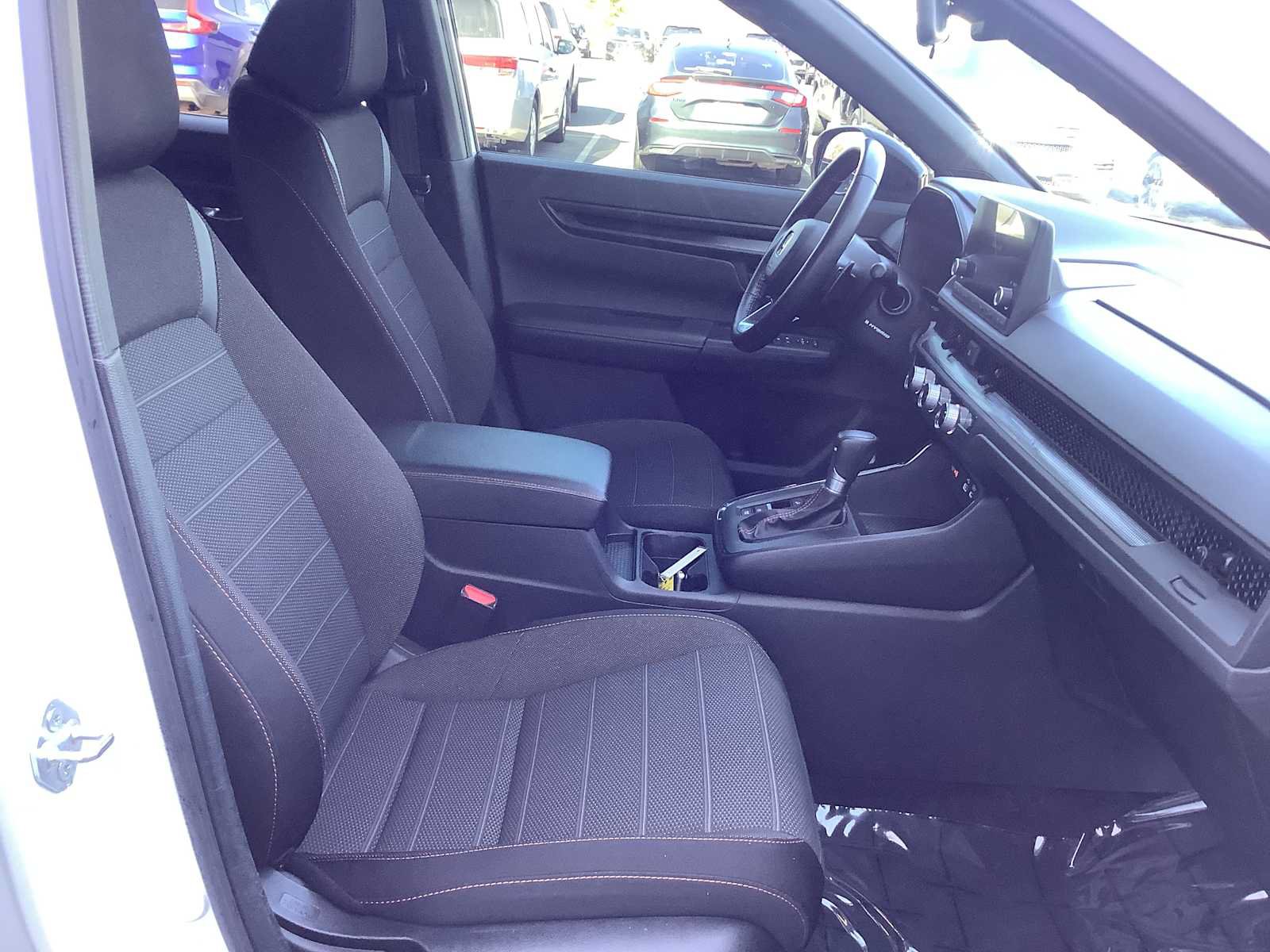 Used 2025 Honda CR-V Sport image 15