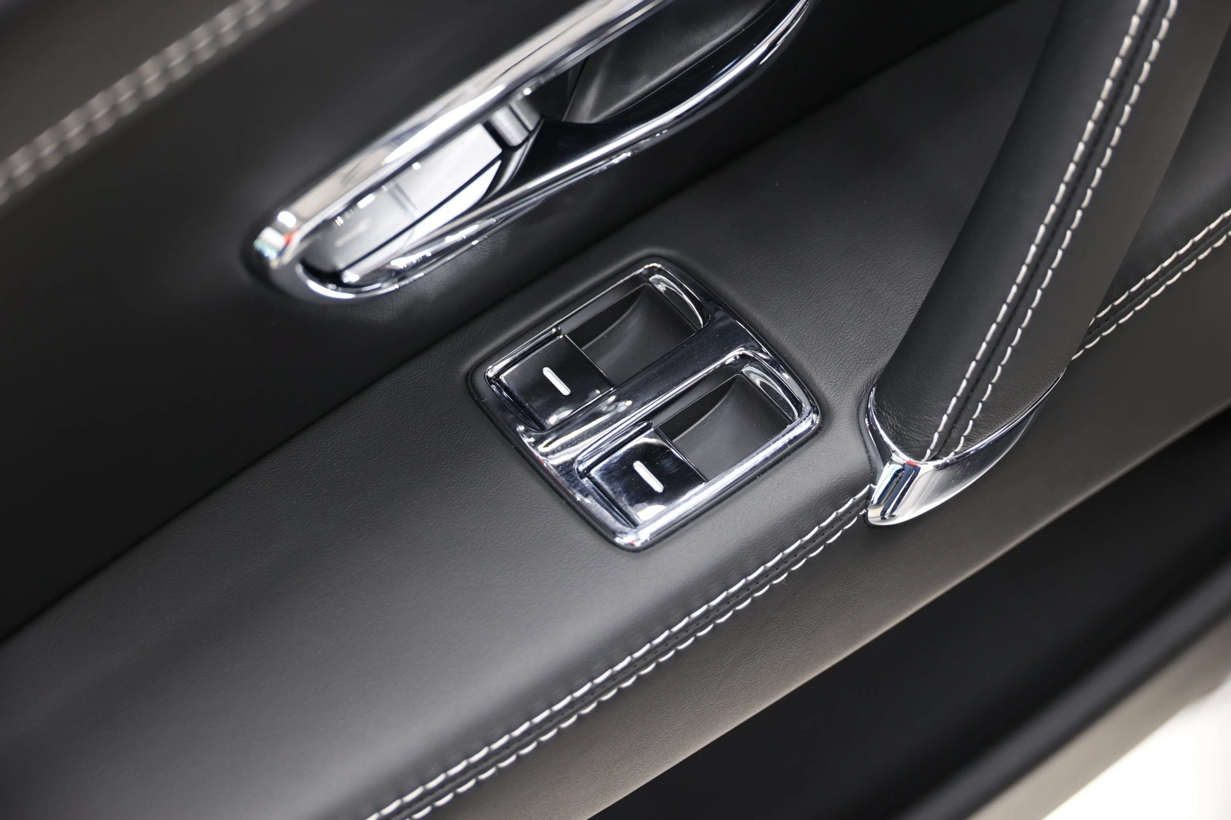Used 2015 Bentley Flying Spur V8 AWD/4WD image 42