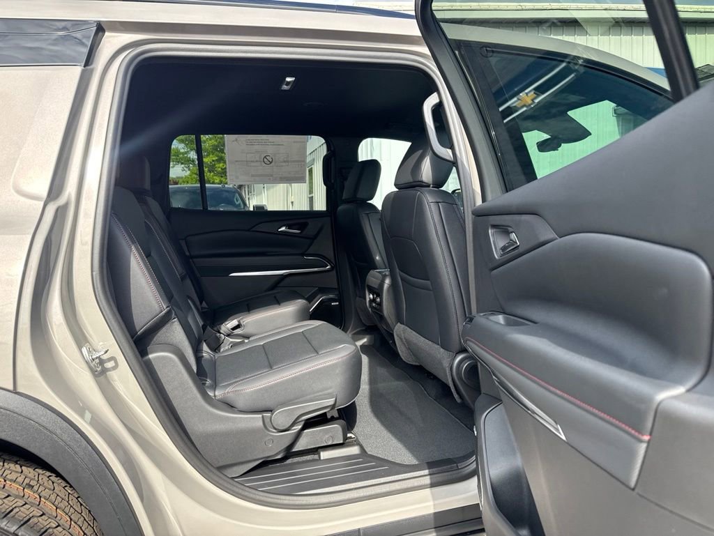 New 2026 Chevrolet Traverse Z71 w/ Enhanced Driving Package AWD/4WD image 20