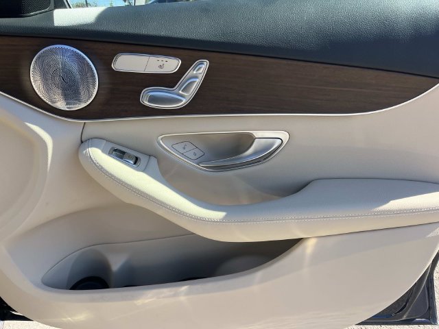 Used 2021 Mercedes-Benz C 300 4MATIC Sedan image 25
