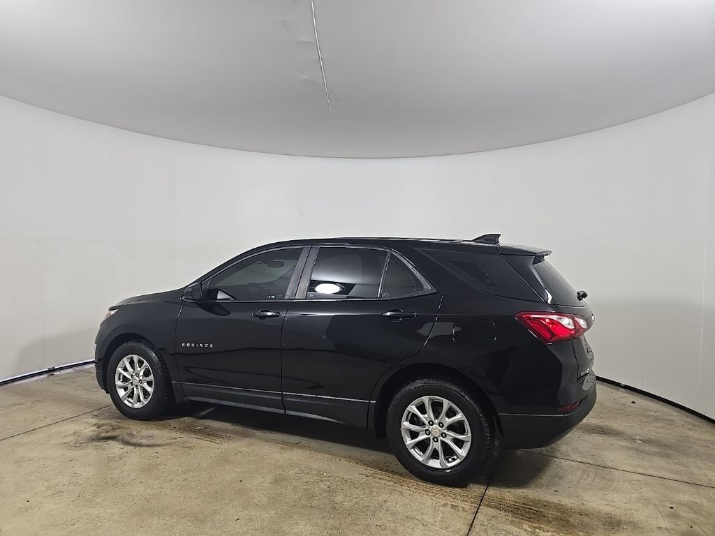 Used 2020 Chevrolet Equinox LS image 4