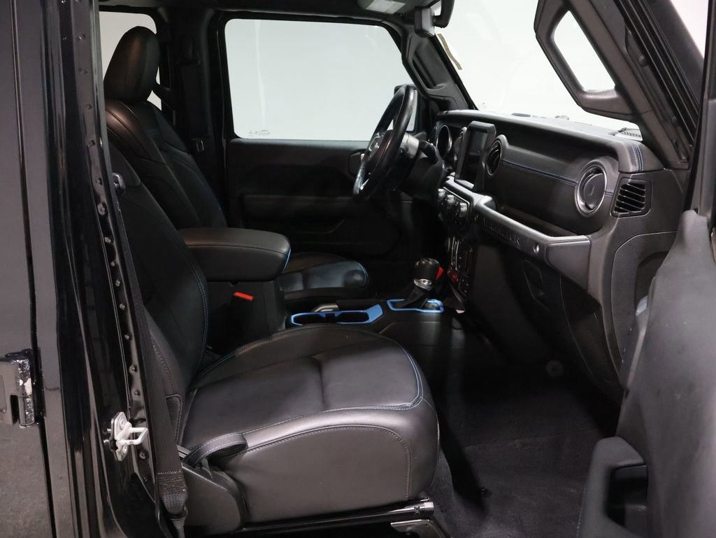 Used 2021 Jeep Wrangler Unlimited Rubicon 4xe w/ Steel Bumper Group image 21