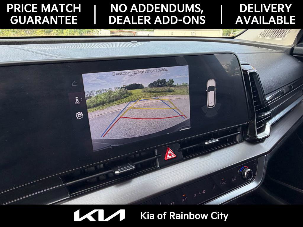 Used 2024 Kia Sportage EX image 32