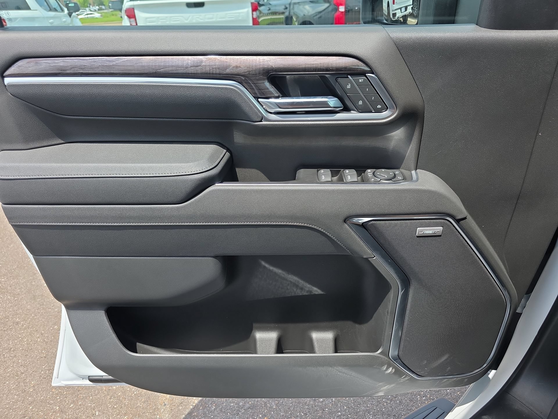 New 2026 Chevrolet Silverado 3500 LTZ w/ LTZ Convenience Package AWD/4WD image 18