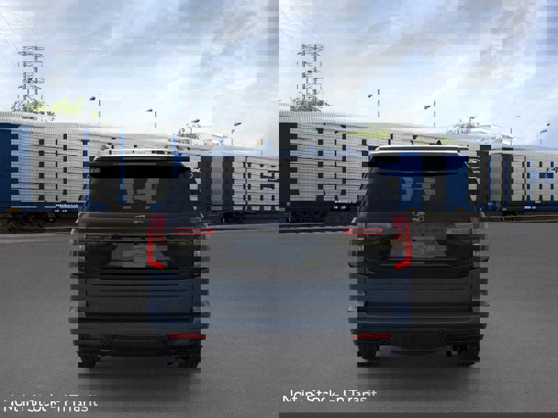 New 2025 Ford Expedition Tremor image 5