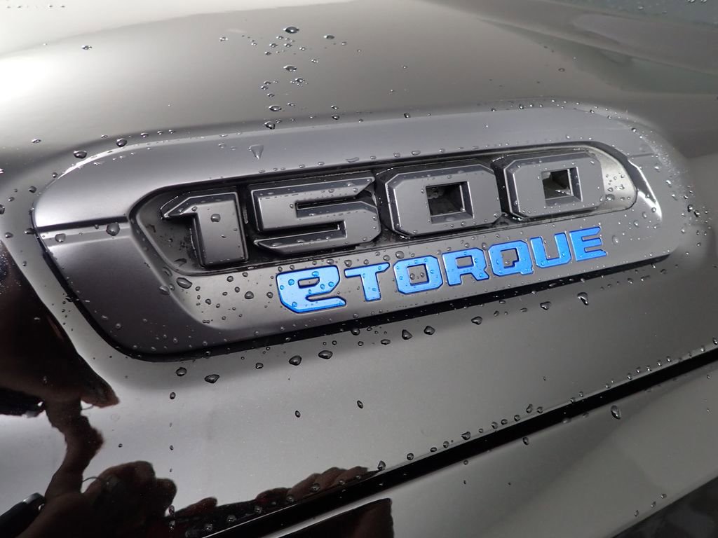 Used 2025 RAM 1500 Tradesman AWD/4WD image 10