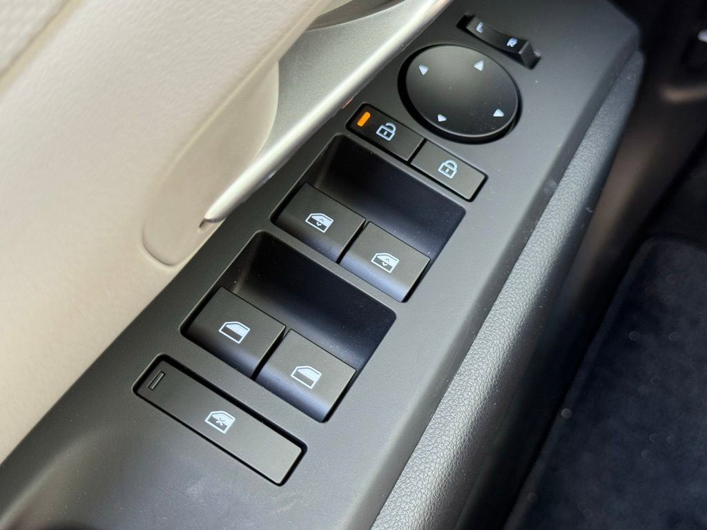 New 2025 Hyundai Tucson SEL FWD image 24