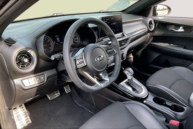 Used 2021 Kia Forte GT-Line image 12