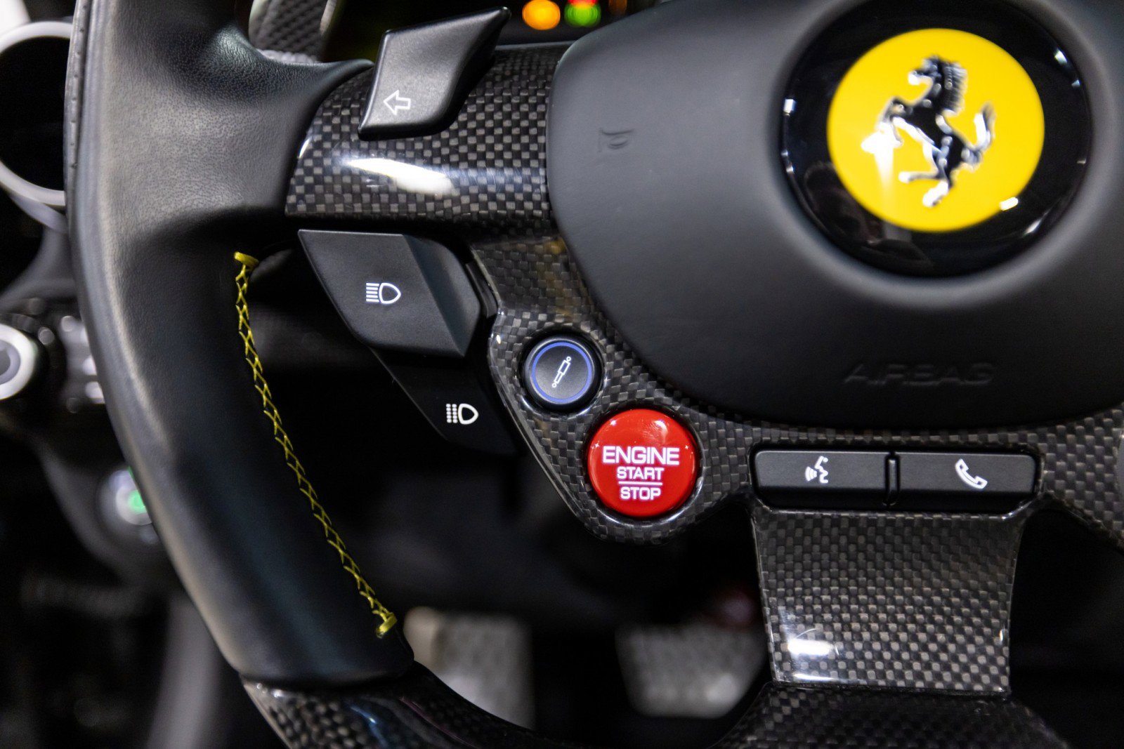 Used 2023 Ferrari 812 GTS image 55