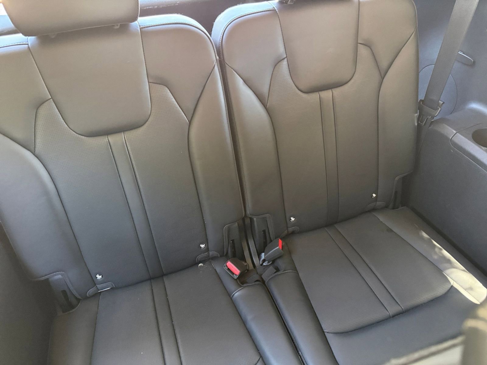 Used 2024 Kia Sorento S AWD/4WD image 31