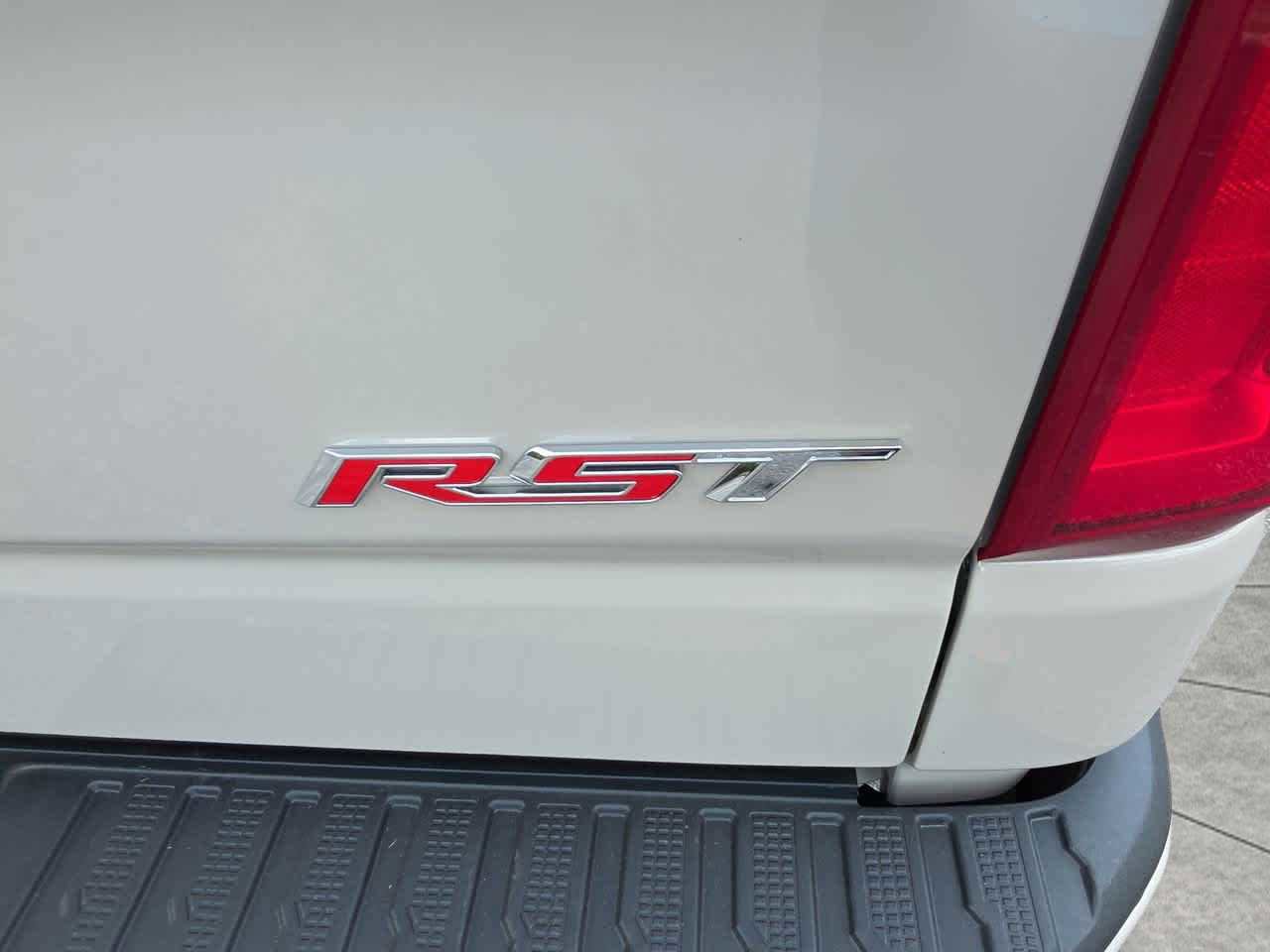 New 2026 Chevrolet Silverado 1500 RST w/ RST Select Package AWD/4WD image 8