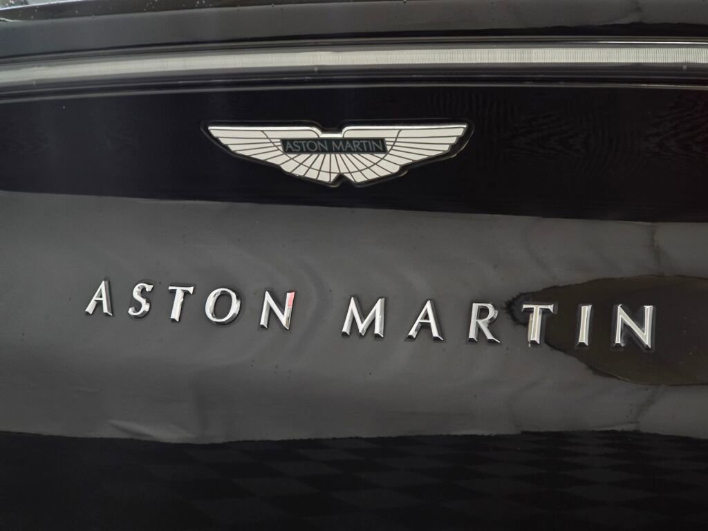 Used 2024 Aston Martin DBX 707 image 32