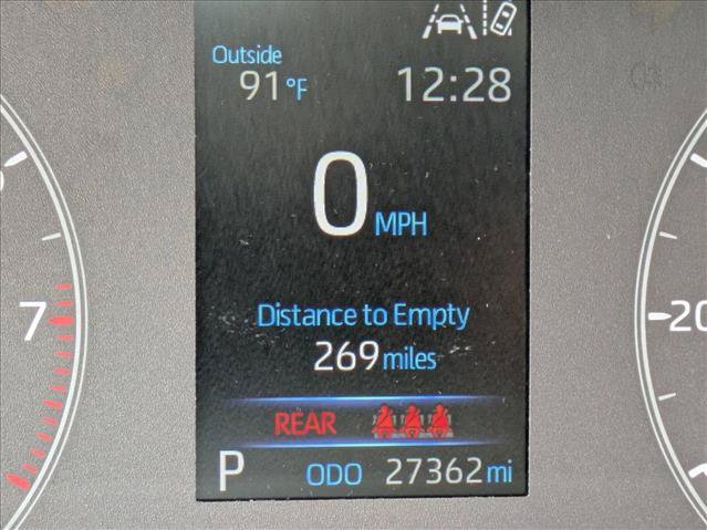 Used 2024 Toyota Corolla Cross LE FWD image 11