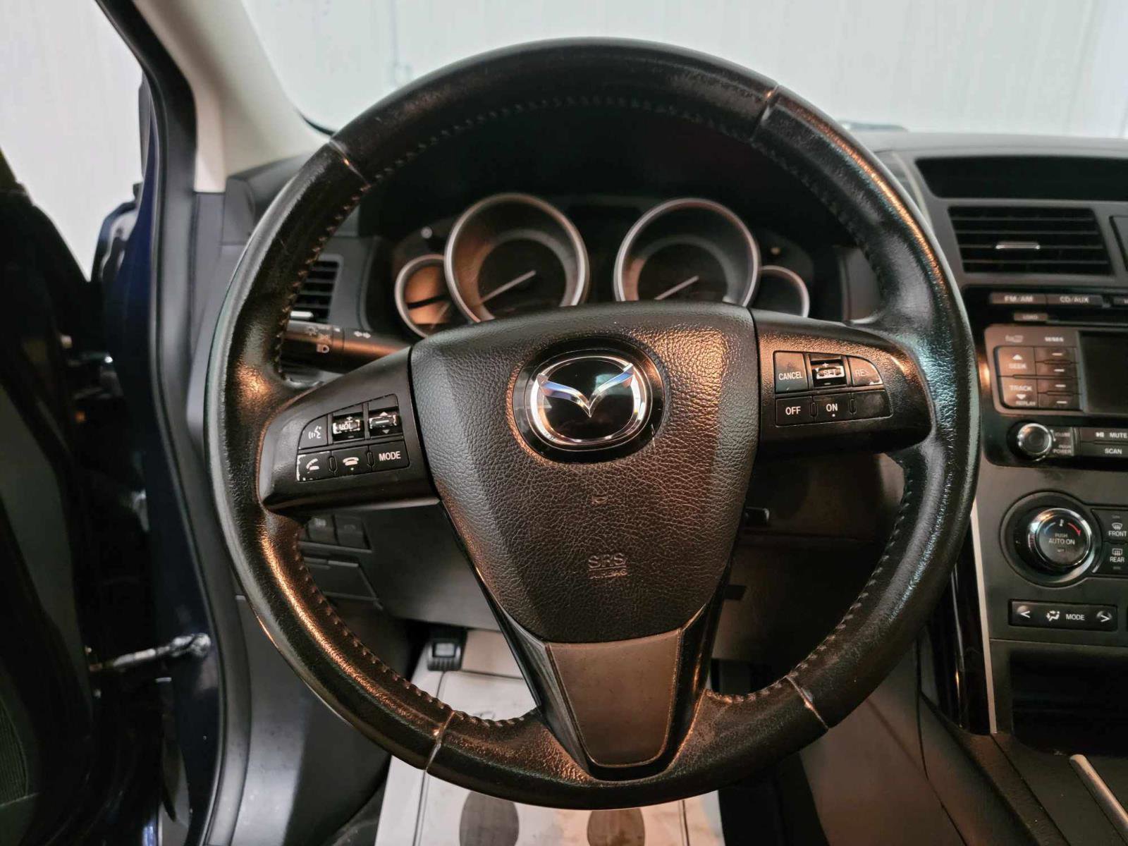 Used 2012 MAZDA CX-9 Touring w/ Moonroof & Bose Audio Pkg image 18