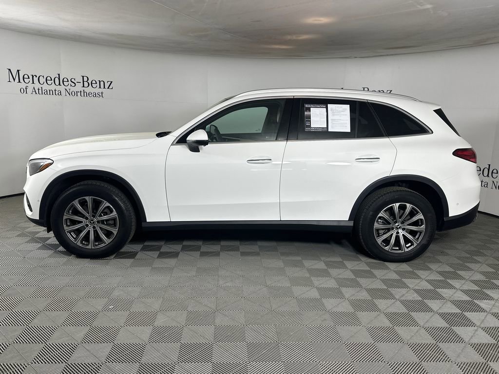 Certified 2026 Mercedes-Benz GLC 300 4MATIC image 4