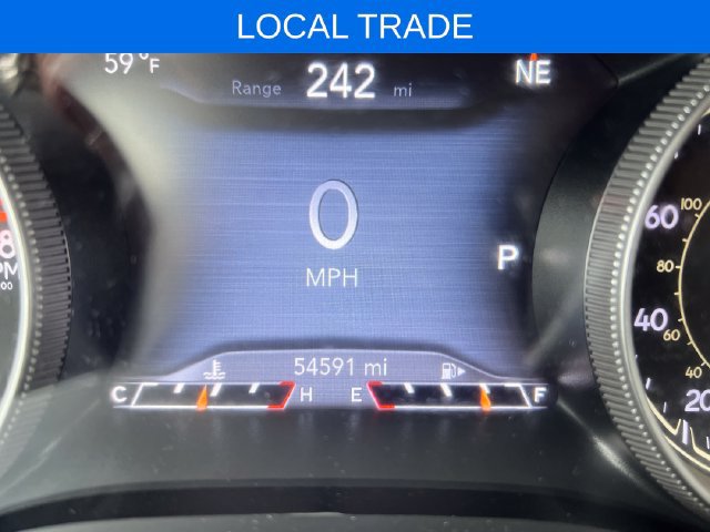 Used 2021 Jeep Cherokee Trailhawk AWD/4WD image 28
