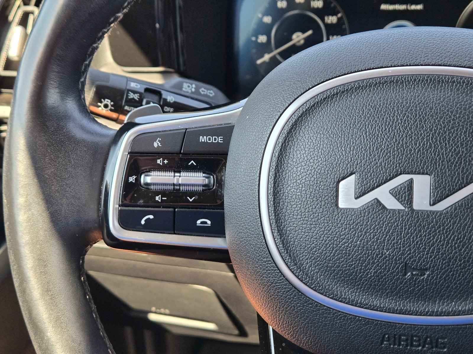Used 2022 Kia Sorento SX FWD image 24