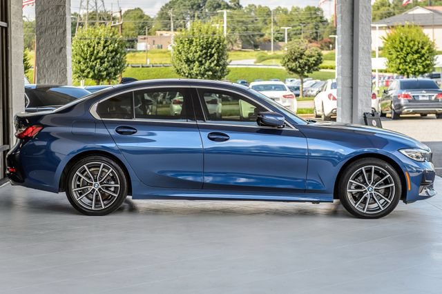 Used 2022 BMW 330i xDrive Sedan w/ Driving Assistance Package AWD/4WD image 52