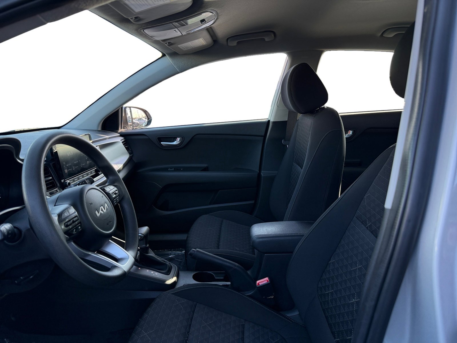 Used 2023 Kia Rio S image 10