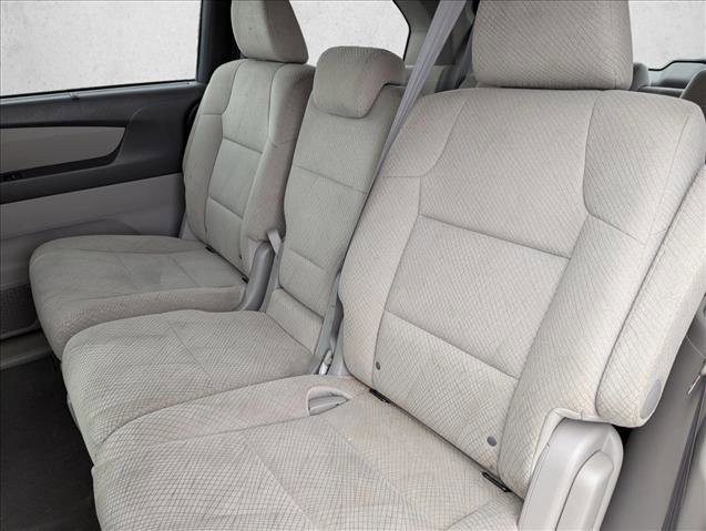 Used 2016 Honda Odyssey SE image 26