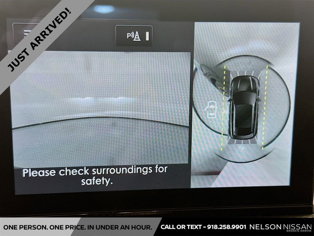 Used 2020 Lincoln Corsair Reserve w/ Equipment Group 202A image 14