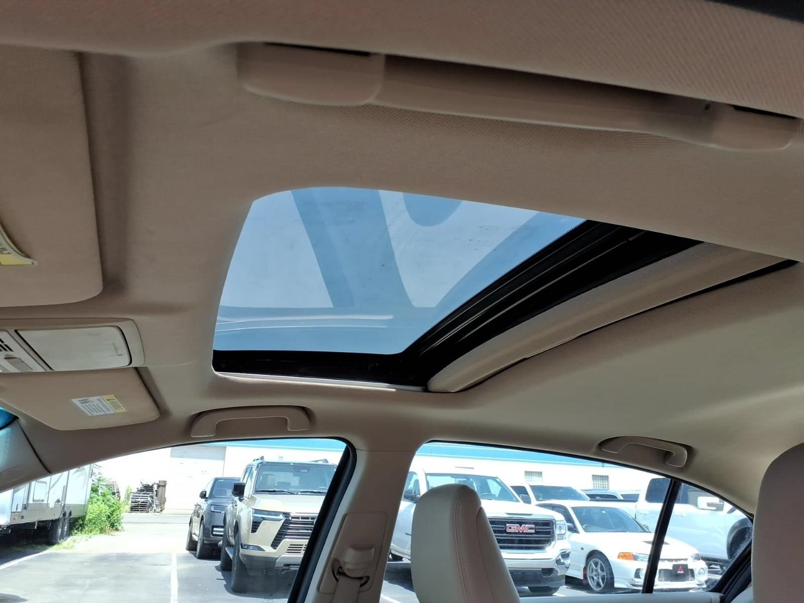 Used 2015 Honda Accord EX-L image 11