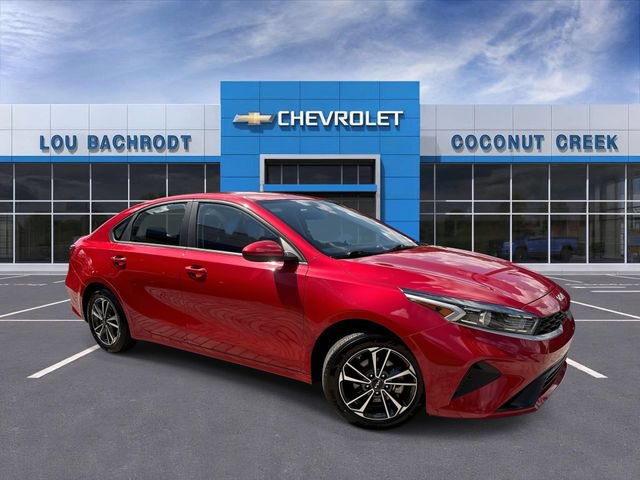 Used 2024 Kia Forte LXS FWD video 1