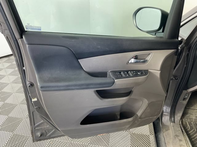 Used 2014 Honda Odyssey EX-L image 9