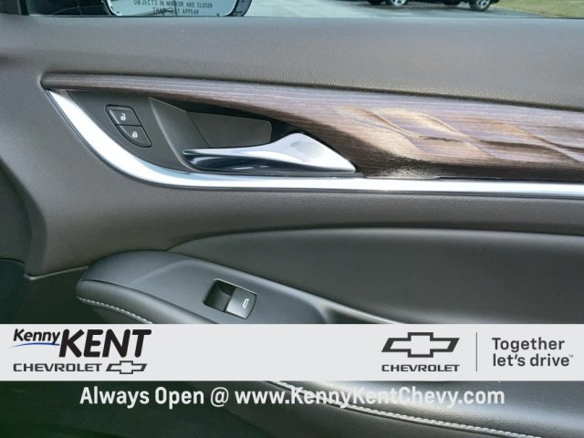 Certified 2023 Buick Enclave Avenir w/ Avenir Technology Package image 21