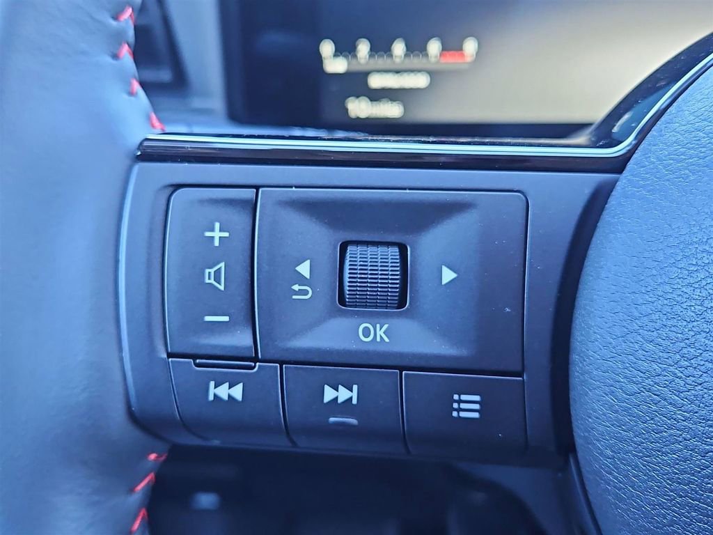 New 2026 Nissan Kicks SR w/ SR Premium Package image 14