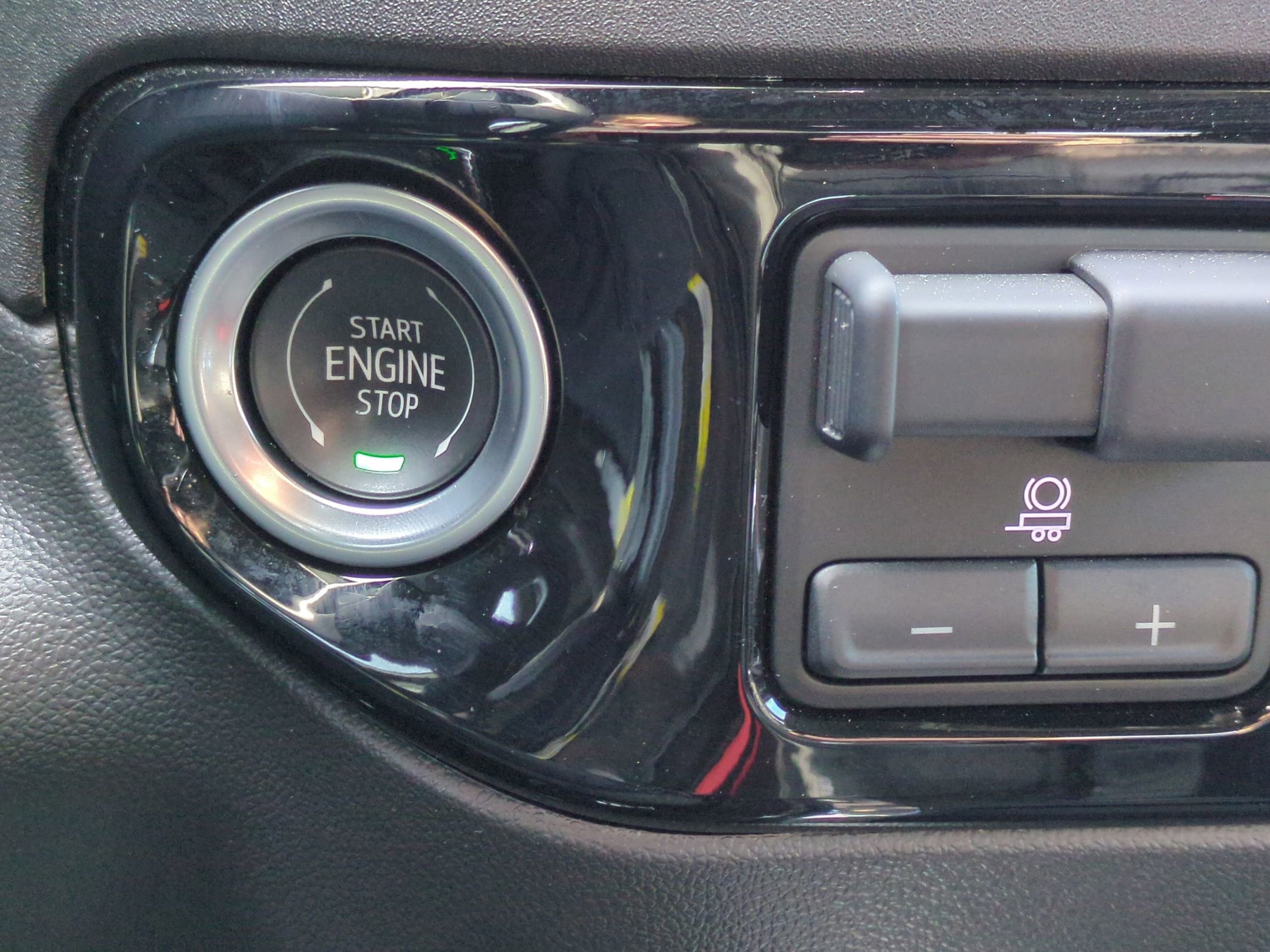 Certified 2025 Chevrolet Silverado 1500 LT Trail Boss w/ Convenience Package II image 31