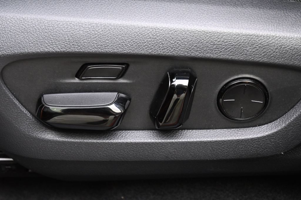 Used 2023 Lexus RX 350 AWD w/ Accessory Package (P1) image 14